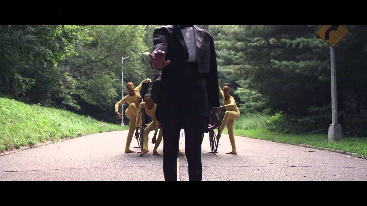 MELISSA LAVEAUX • Postman