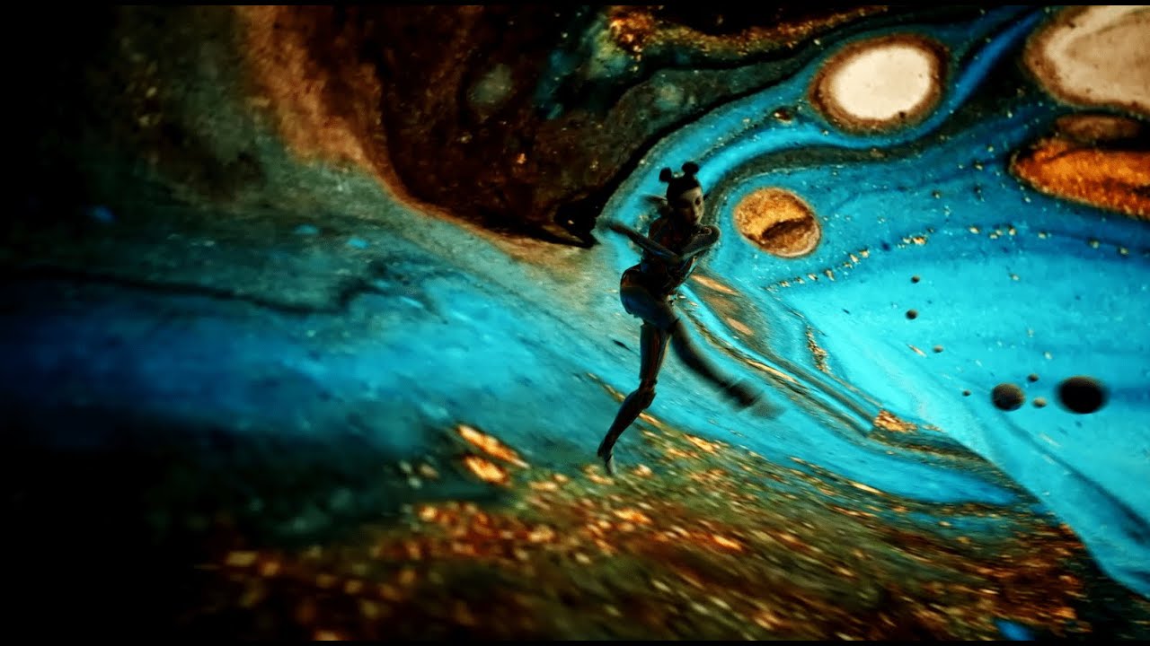 TESSÆ - Évident (Clip Officiel)